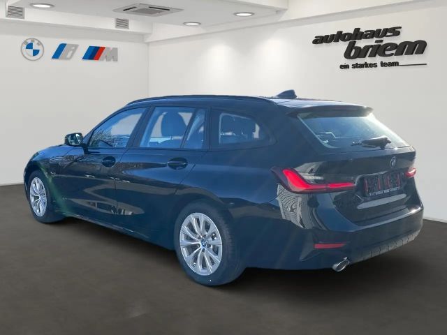 BMW 330 330e Advantage pakket Touring