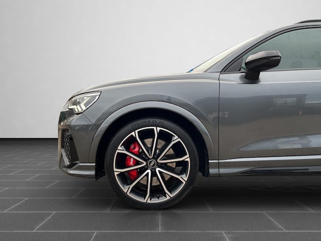Audi RS Q3 Quattro S-Tronic