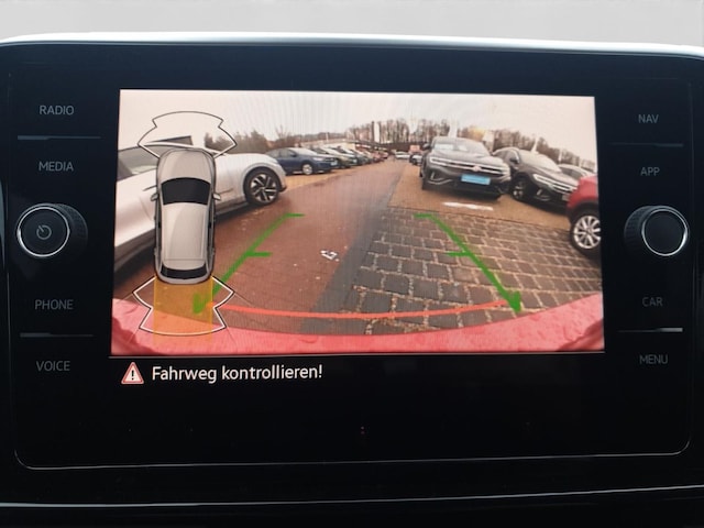 Volkswagen T-Roc 2.0 TSI DSG R-Line