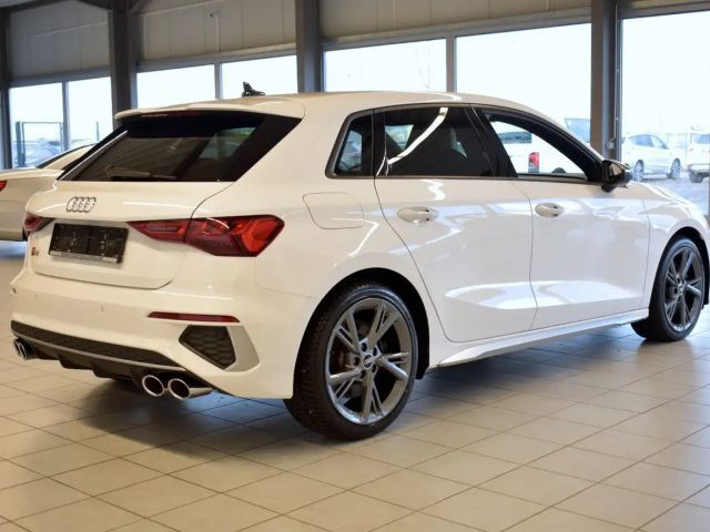 Audi S3 2.0 TFSI Quattro Sedan Sportback