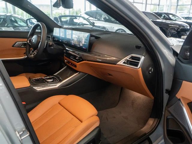 BMW 320 320d M-Sport Sedan xDrive