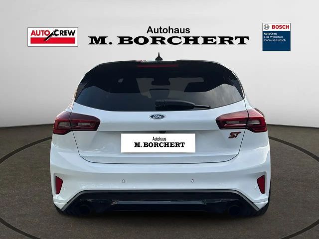 Ford Focus Limited ST Line