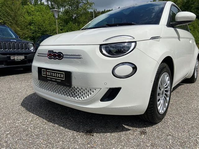 Fiat 500e 42 kWh