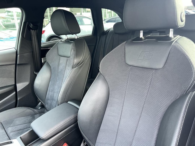 Audi A4 40 TFSI Avant S-Tronic