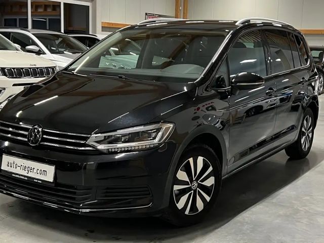 Volkswagen Touran Comfortline DSG IQ.Drive