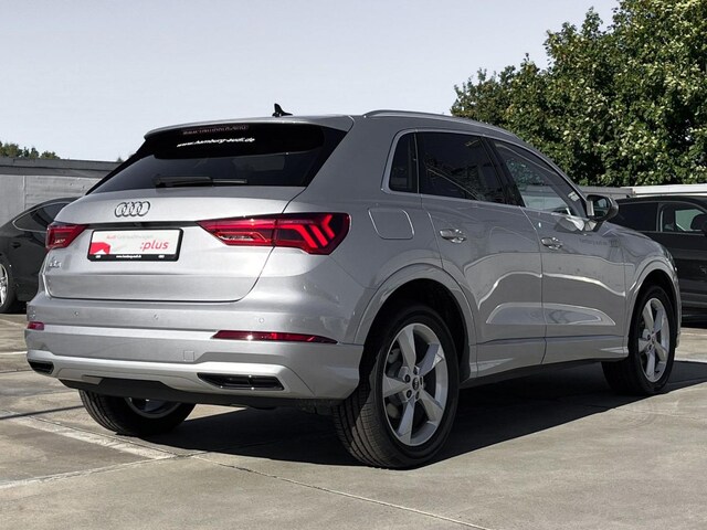 Audi Q3 S-Tronic