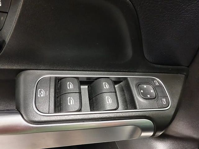 Mercedes-Benz GLB 200 4MATIC GLB 200 d