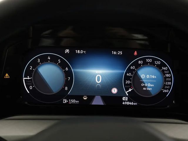 Volkswagen Golf Life