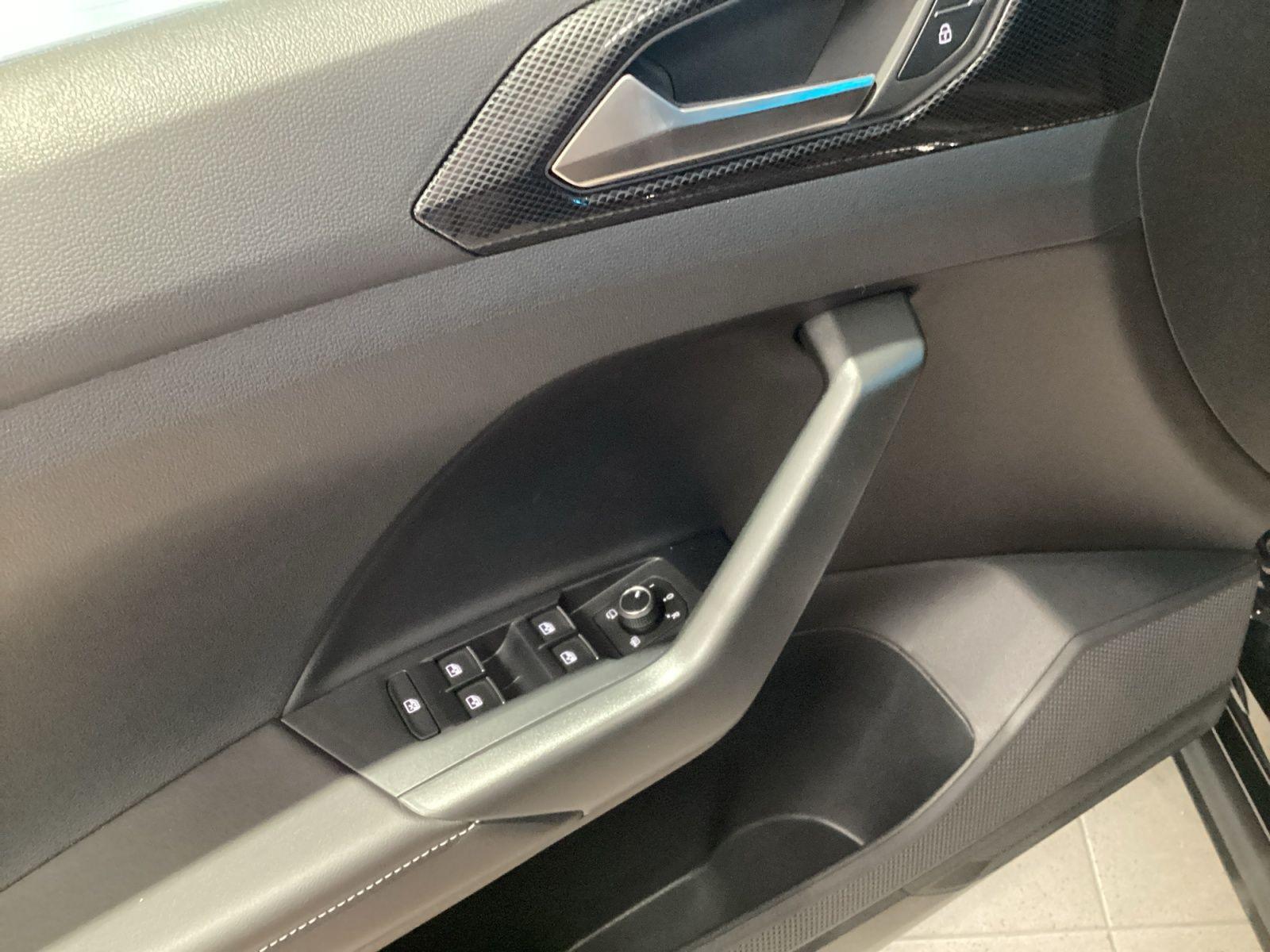 Volkswagen T-Cross 1.0 TSI DSG