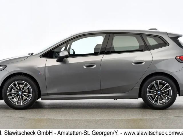 BMW 218 218d Active Tourer Sedan