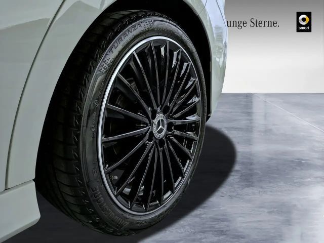 Mercedes-Benz CLA 180 AMG Line Coupé