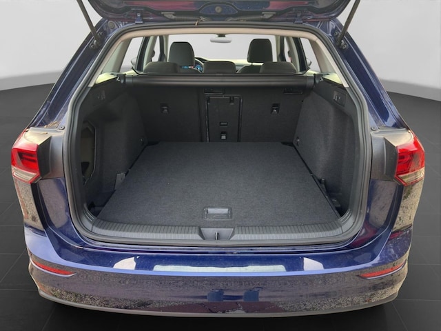 Volkswagen Golf 1.5 TSI DSG Life Variant