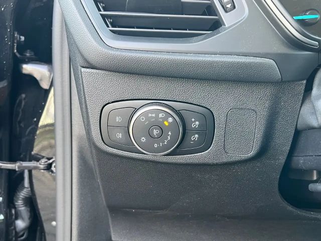 Ford Focus Cool & Connect EcoBoost Wagon