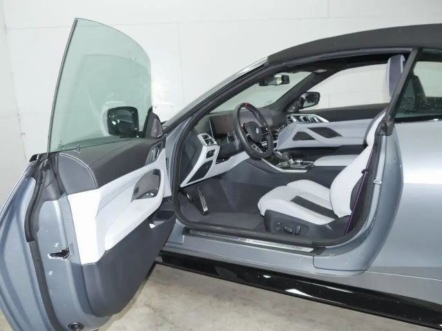 BMW M4 Cabrio Competition xDrive