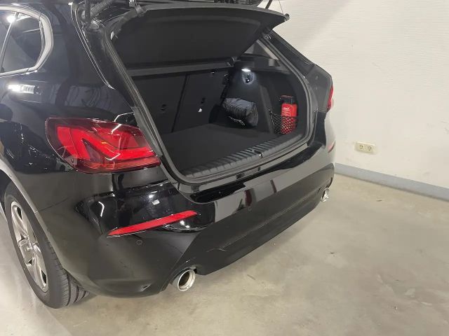 BMW 118 Advantage pakket Sedan