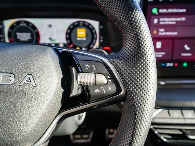 Skoda Octavia Combi RS