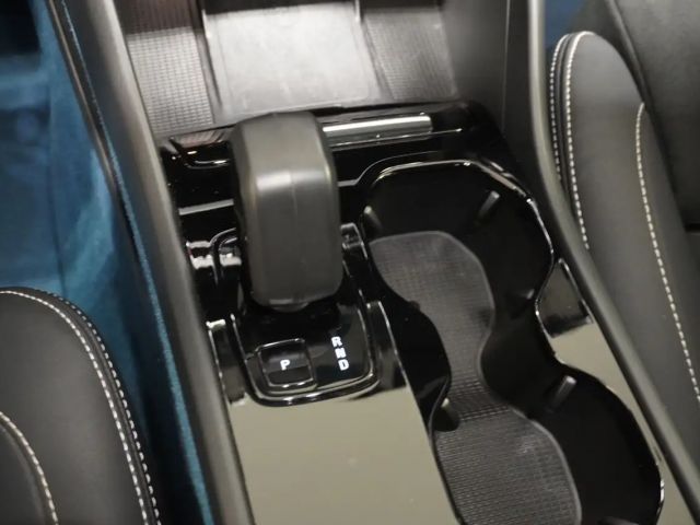 Volvo C40 AWD Recharge Twin Engine