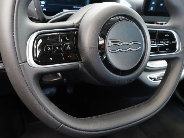 Fiat 500e Cabrio 87KW/42kWh/DC-LADEN/CARPLAY/DAB/SOH