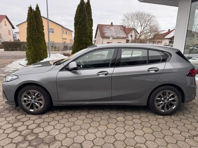 BMW 120 120d Sedan