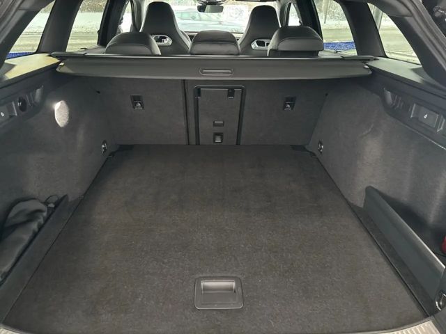 Volkswagen Passat 2.0 TDI DSG R-Line Variant