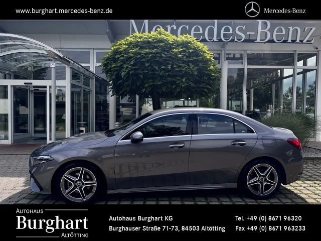 Mercedes-Benz A 200 AMG Line