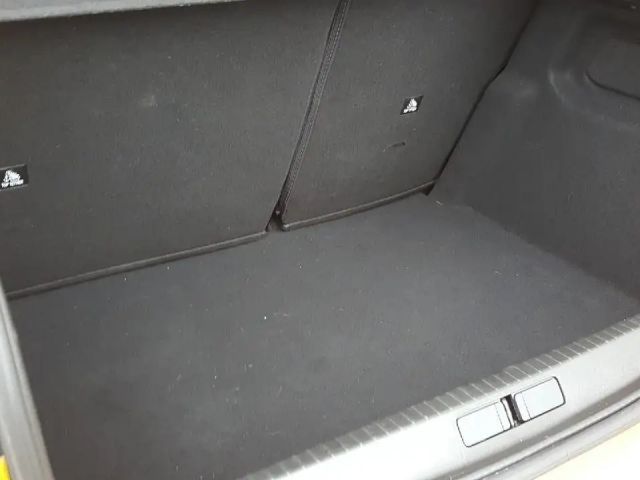 Peugeot E-208 GT-Line