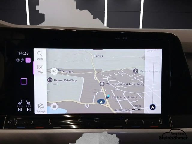 Volkswagen Golf Life