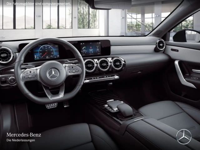 Mercedes-Benz A 250 A 250 e AMG Line