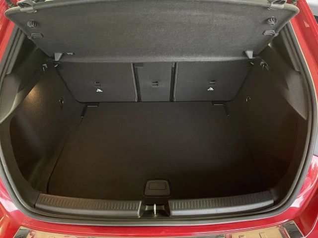 Mercedes-Benz A 200 AMG Line