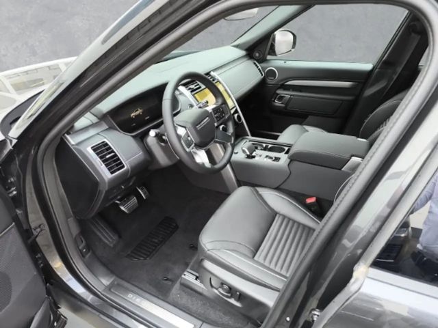 Land Rover Discovery D300 Dynamic HSE