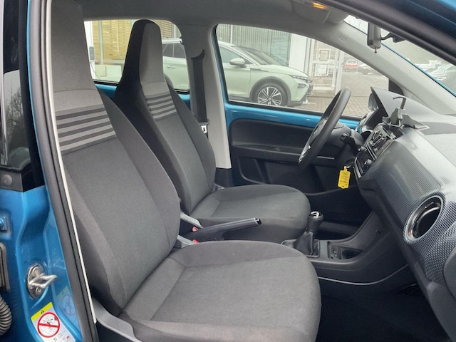 Volkswagen up! Move Move up!