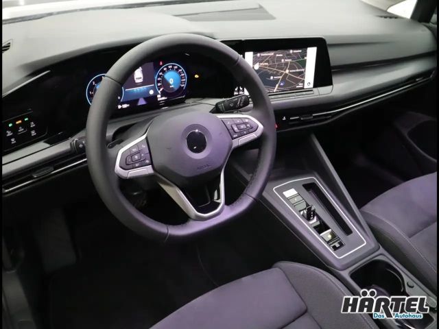 Volkswagen Golf 2.0 TDI DSG Style Variant