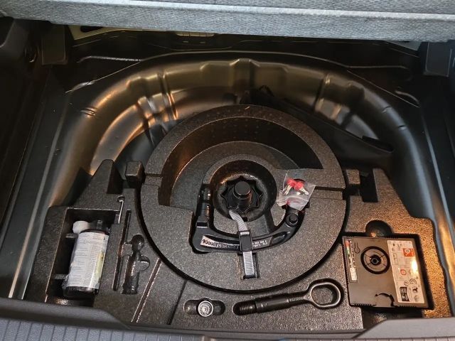 Volkswagen T-Roc 1.5 TSI DSG R-Line