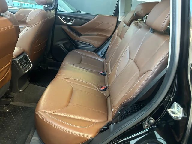 Subaru Forester AWD Premium e-Boxer e-Boxer