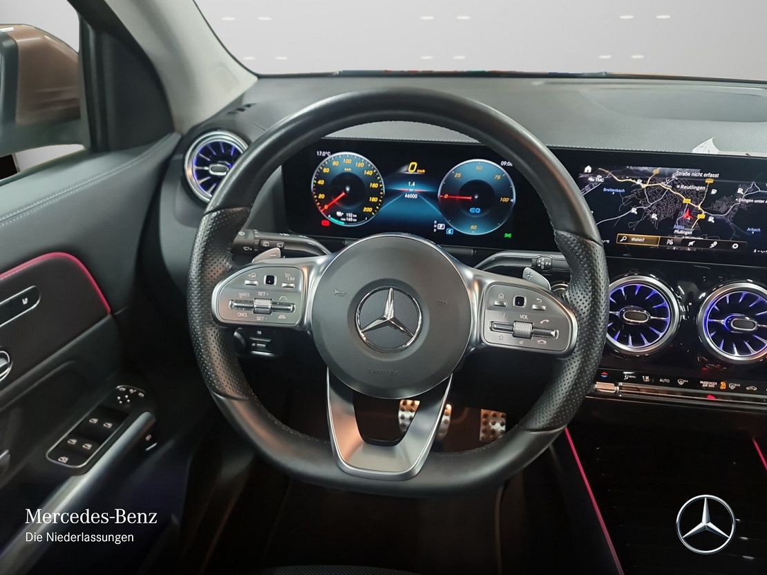 Mercedes-Benz EQA 300 4MATIC