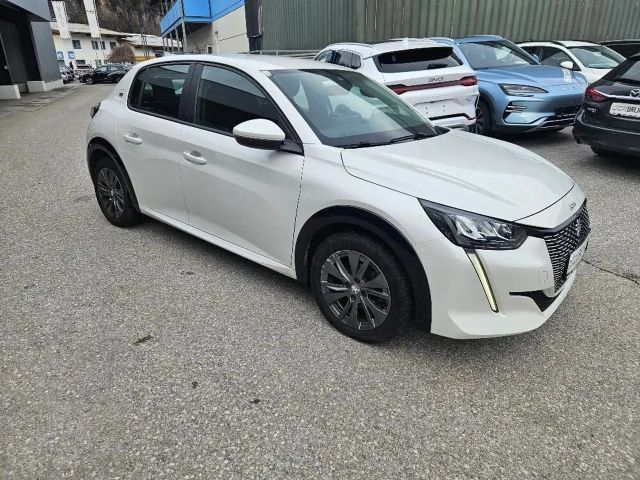 Peugeot E-208 Active Pack