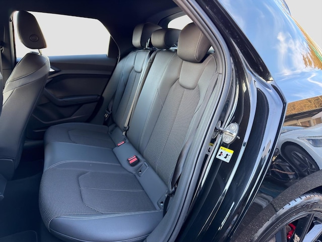 Audi A1 40 TFSI S-Line S-Tronic Sportback