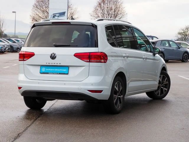 Volkswagen Touran 1.5 TSI Highline