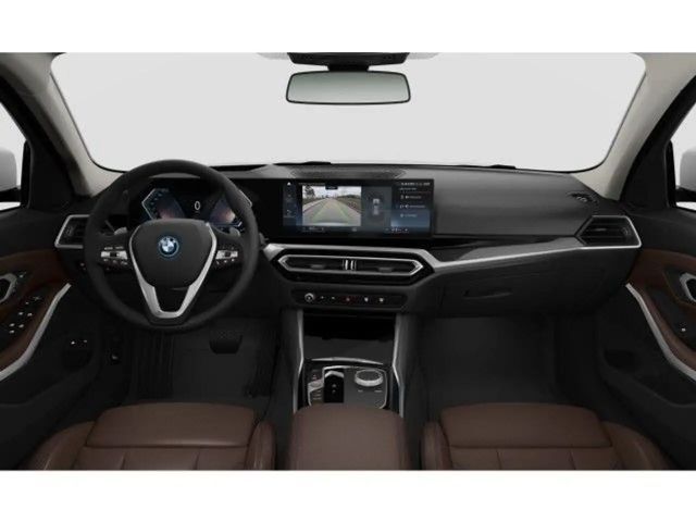 BMW 330 330e Touring xDrive