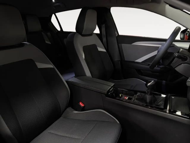 Opel Astra L 1.2 Klimaautomatik, Bluetooth, USB