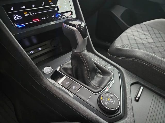 Volkswagen Tiguan DSG IQ.Drive R-Line