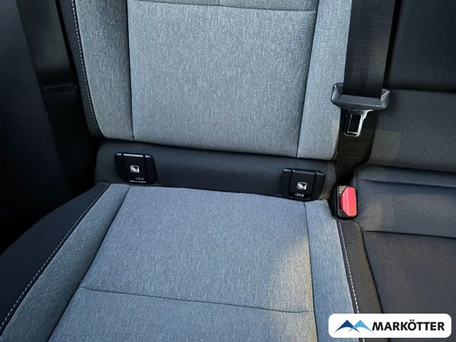 Volvo XC40 Core Recharge T5