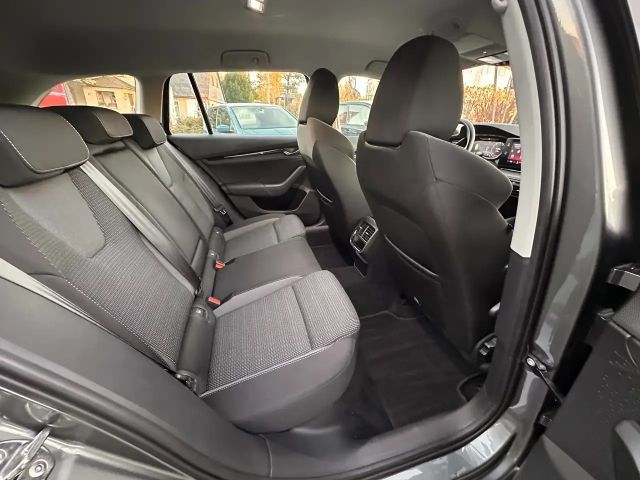 Skoda Octavia Ambition