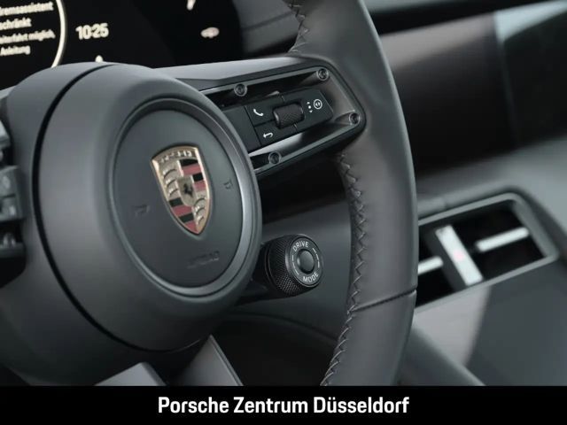 Porsche Taycan 4S