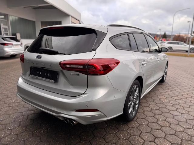 Ford Focus ST Line Wagon