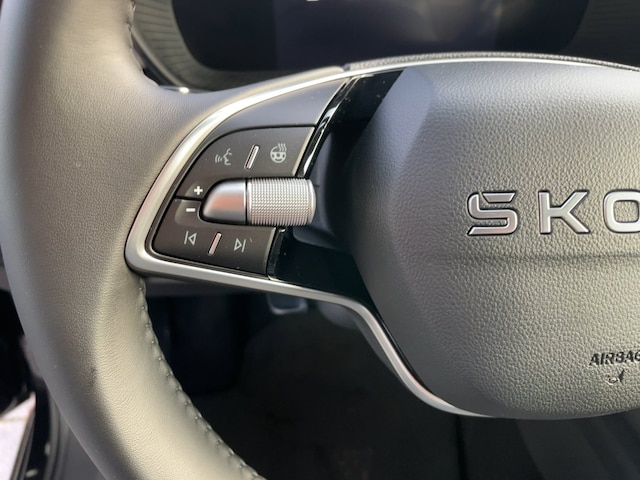 Skoda Fabia 1.0 MPI Black LED PDC