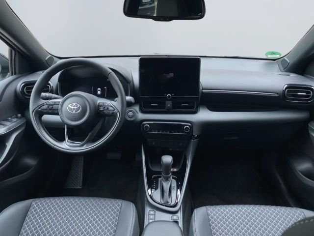 Toyota Yaris Hatchback Hybride Style