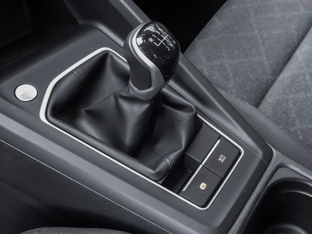 Volkswagen Golf 1.0 TSI IQ.Drive Life Variant