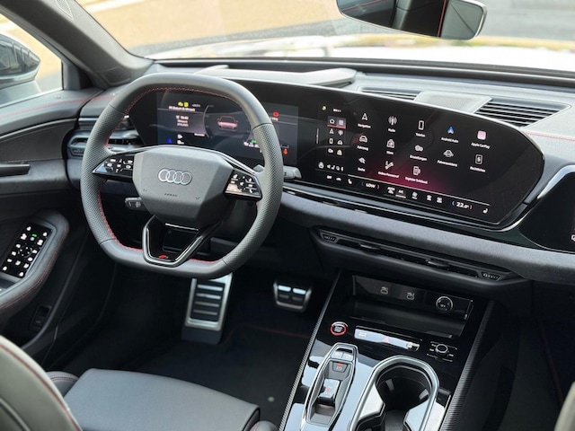 Audi A6 Quattro S-Tronic Sedan