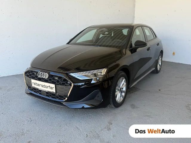 Audi A3 30 TFSI Sedan